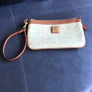 Dooney & Bourke Clutch purse